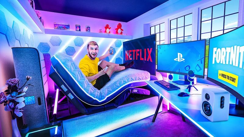 I Built My Sister Her Dream Room!