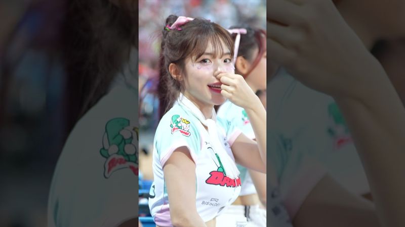 誰放屁💨 #le_dahye#이다혜#이다혜치어리더#李多慧#cheerleaders#台湾野球チア#小龍女