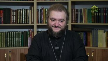 Свет невечерний. Между строгостью и нежностью