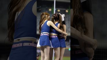 雅英珉貞珠珢三本柱的感情真的很好！珠珠寶貝究竟說了什麼惹得雅英姐姐大笑呢🤣@Jueun_0724 @namminjeong @yyyoungggggg