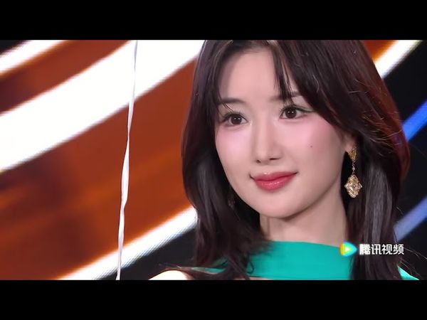 BTS｜【鹅剧派对】毛晓彤手拿太阳花亮相，好米好灵动！【余生有涯】