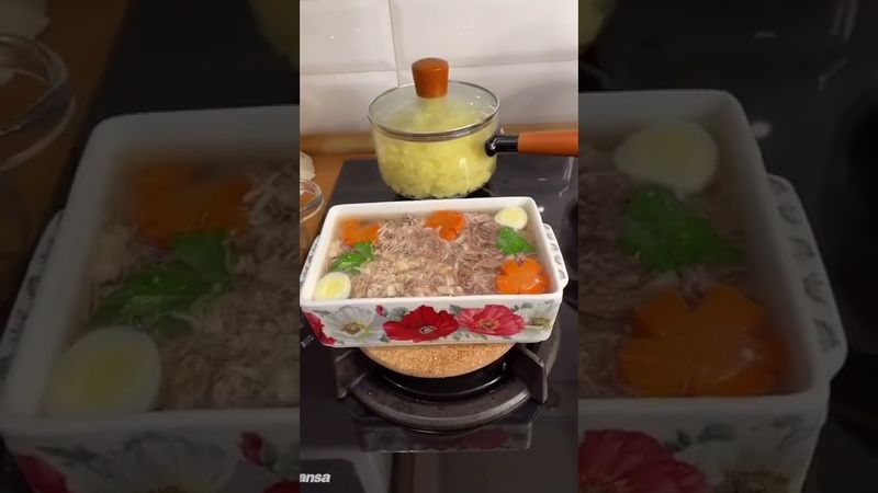 наготовила