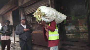 Кенийцы подсчитывают убытки после смертоносных протестов