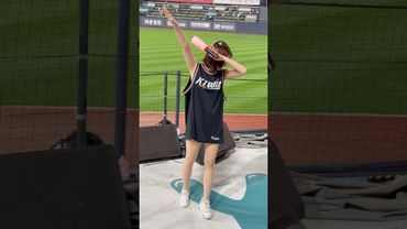 진짜 창의적인 개그맨 #이금주 #이금주치어리더#ktwiz #kt위즈 #kt위즈치어리더