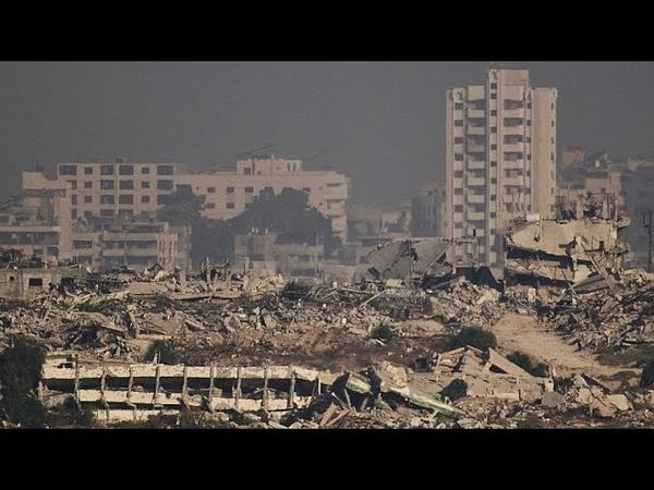 Israeli strike on Gaza hospital kills 19 including journalists, outlets confirm