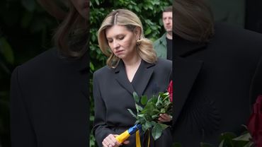 Президент України разом із першою леді вшанували пам’ять загиблих у Другій світовій війні