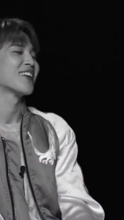 Пак Чимин рассказывает про свою первую любовь💜 #бтс #fyp #jimin #чимин