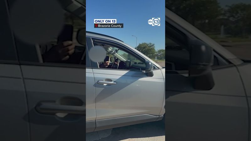 Brazoria County man says a man claiming to be a police officer pointed a gun at him near Highway 288