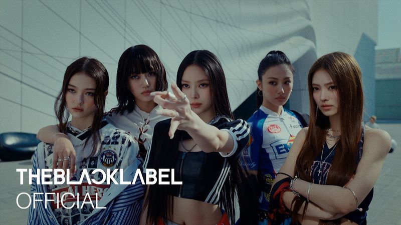 MEOVV - ‘HANDS UP’ M/V