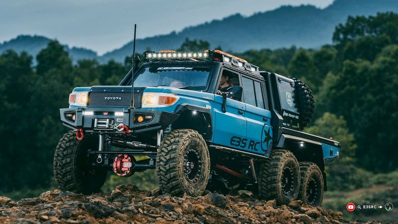 Rc Crawler 6x6 TOYOTA LC79 Off-Road Diving Rc Car