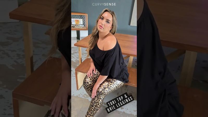 Curvy Sense - Tori Top + Brie Leggings #plussize #plussizeclothing
