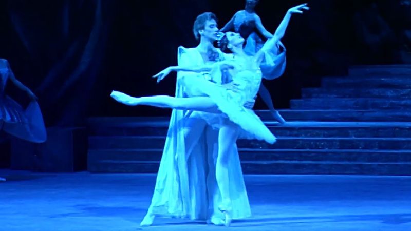Raymonda Dream Scene Zakharova Uvarov Kaptsova Krysanova 2005 Bolshoi Ballet