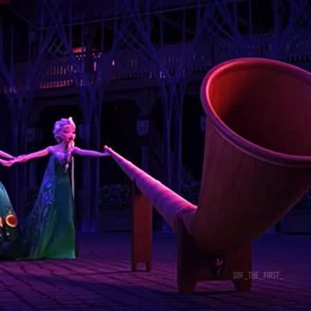 Как же она его контрит🫦 #FROZEN #холодноесердце #frozenedit #elsa #an...