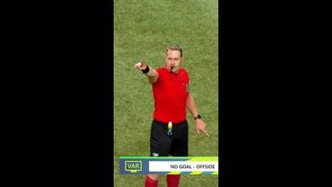 Gol anulado de Aylon, do Ceará, contra o Palmeiras