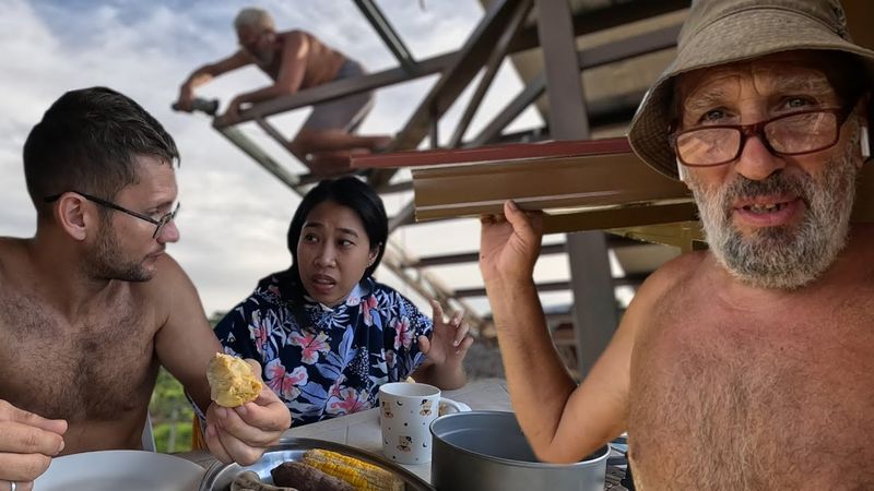 Батя доделал крышу и залил отмостку | Мумаичка вернулась домой | Жизнь в деревне с филиппинкой