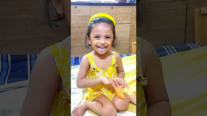 জাহিন ক্লে দিয়ে কিভাবে বাটারফ্লাই বানালো আপনারাই দেখুন।#funny #dessert #cute#baby #babygirl #cuteba