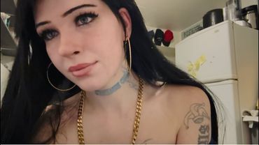 ASMR Close Up Whispers 💋💤🤤 - kissing sounds, mouth sounds, inaudible whispers (LOFI)