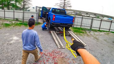 3...2...1... ТЯНУТ! - Ручник НЕ СНЯЛИ. США