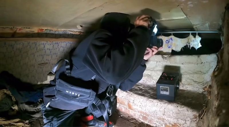 “THE DEMON HAUNTS ME IN AN ABANDONED HOUSE” | “БЕС ПРЕСЛЕДУЕТ МЕНЯ В ...