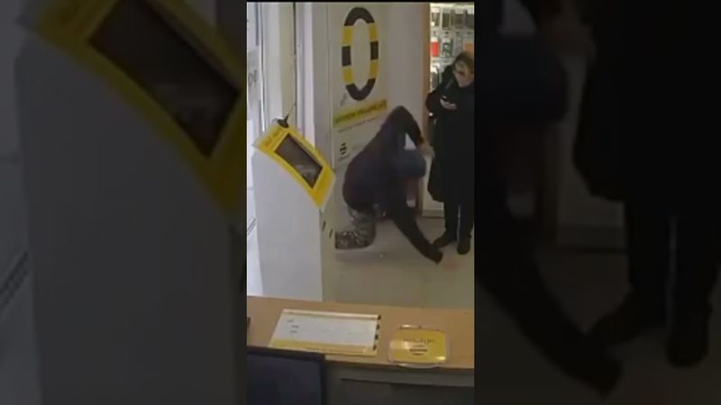 чё у вас здесь происходит 🤣🤣🤣