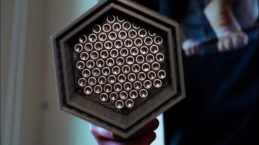 Saya Membuat Laser Suara