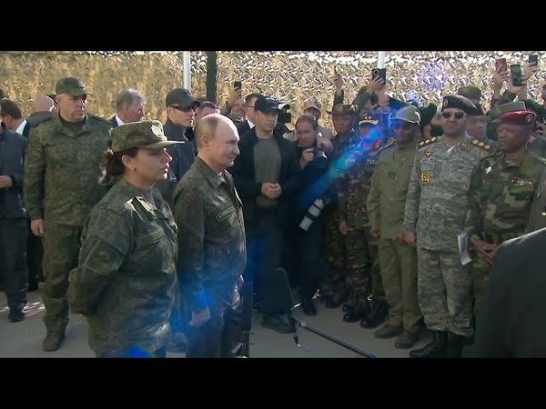 Встреча с иностранными военными, приглашёнными на учения "Запад-2025"