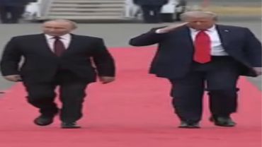 Широкие Путин и Трамп встречаются на Аляске