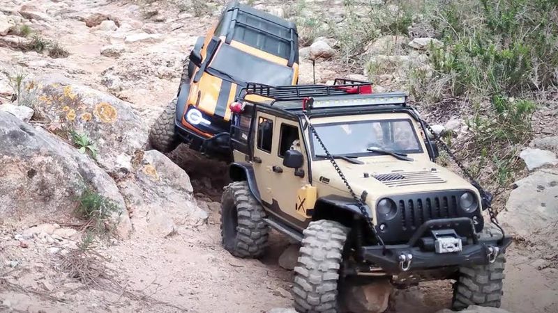 JEEP WRANGLER, RGT 86110, HB R1001 BRONCO, RC CRAWLER.
