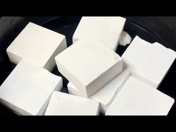 Fresh Plain Chalk Water Crush