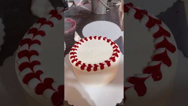 Beautiful cake decorating idea 😱#cake #cakedecorating #cakedesign #cakes