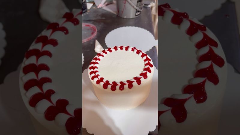 Beautiful cake decorating idea 😱#cake #cakedecorating #cakedesign #cakes