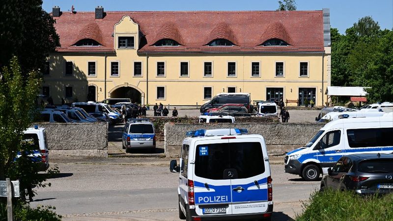 В Германии запретили крайне правую организацию «Королевство Германия» и арестовали её лидеров