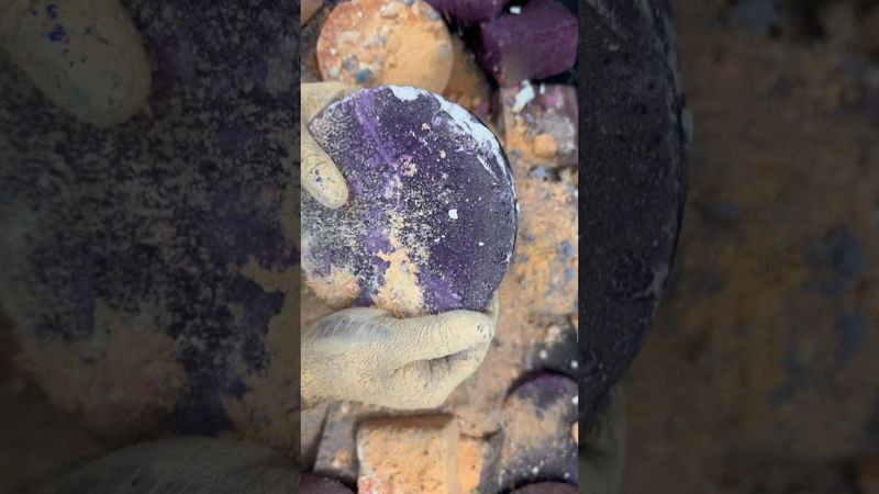 Dusty Dyed chalk ASMR crush #shorts