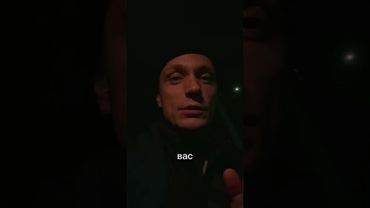 Как ловко Трамп катает всех на качелях