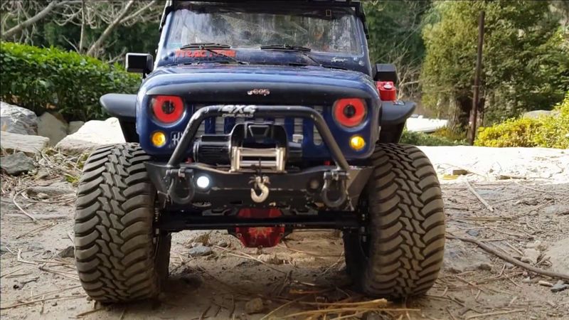 RC CAR TRAIL TRACTION HOBBY 1/8 Founder Jeep Ice Drift Valley Off-Road