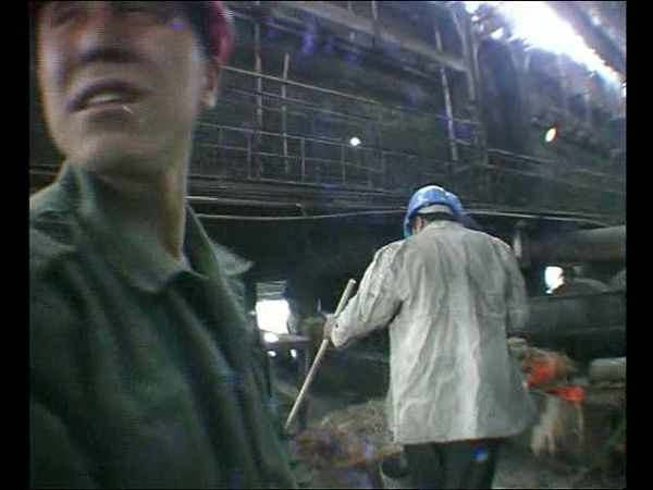 A l'ouest des rails 2003- Wang.bing ,(Tiexi-Rust)《铁西区-工厂》part2