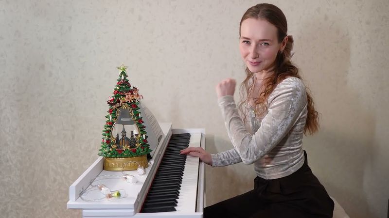 Мелодия из "ОДИН ДОМА" на пианино + честный обзор Pianova MA-200