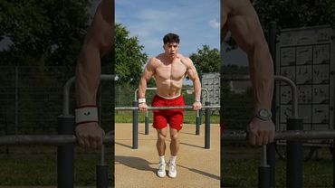 He caught the balance 🔧🧱 | outdoor training | bar handstand | calisthenics