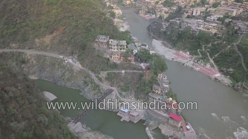 रुद्रप्रयाग संगम : मंदाकिनी उत्तराखंड में अलकनंदा गंगा से मिलती है