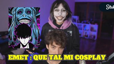EMET LE ENSEÑA A GLOGLO SU COSPLAY DE LA ESTATUA DE SOLO LEVELING