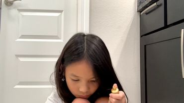 Lunar new year nails | painting toenails and finger nails