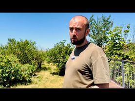 Мы с Алиной в первый раз смогли придти на место, где ЛЕВ АТАКОВАЛ Олега Зубкова и нашу маму!