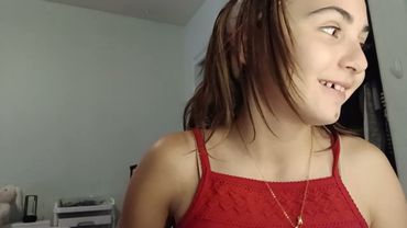 Grwm to go to the pool!