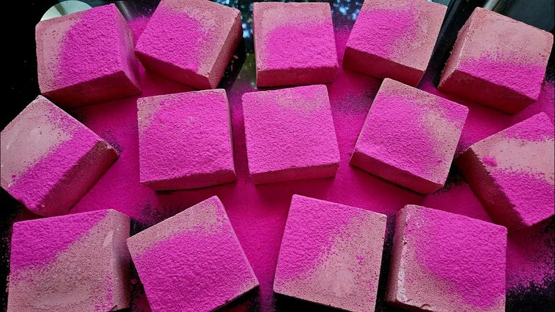 Full Block Crush | ASMR | Dusty Soft Crispy Reformed Gymchalk | Oddly Satisfying 💕