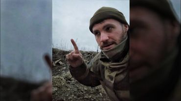 Привітання з 8 березня з фронту під час обстрілу 🥰