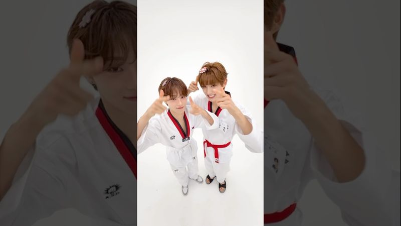 태권도 끝나고 이라이라 💢 #idntt #아이덴티티 #アイデンティティ#unevermet #YouNeverMet #김희주 #kimheeju #남지운 #namjiwoon