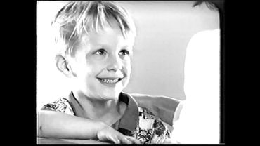 Рекламный блок и часы (РТР, сентябрь 2000) (3) (ч/б)