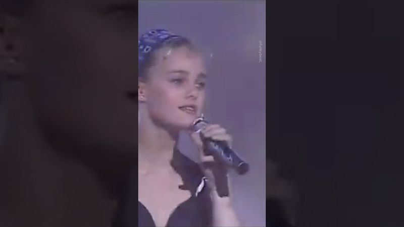 Vannesa Paradis - Joe le taxi 80s #musica #80s #oldsong #80smusic #oldisgold #music #pop #retrohits