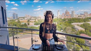 Yashta - Live dj set with sky view | tribal house | indie dance