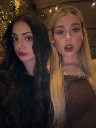 Какая версия нравится больше?🤭